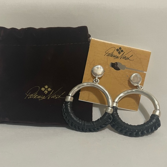 *NEW Patricia Nash Margaux Silver Ox Earrings - Picture 1 of 2